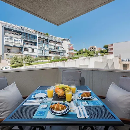 Blue Lagoon Apartment